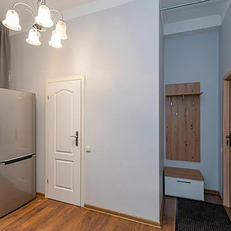 Old Town With Free Parking By Polo Apartment